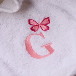 Μπουρνούζι παιδικό με κέντημα