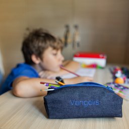 L βαρελάκι Τζιν κασετίνα με κέντημα