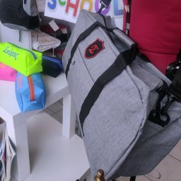 Travel bag με κέντημα