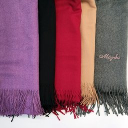 Πασμίνα με κέντημα