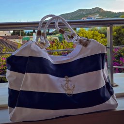 Navy Bag με κέντημα