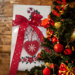 Σετ 3 πετσέτες χεριών με κέντημα.