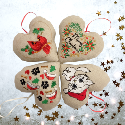 Μαξιλαράκι στολίδι με κέντημα