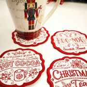 Σουβέρ με κέντημα