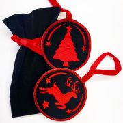 Βελούδινα στολίδια με κέντημα